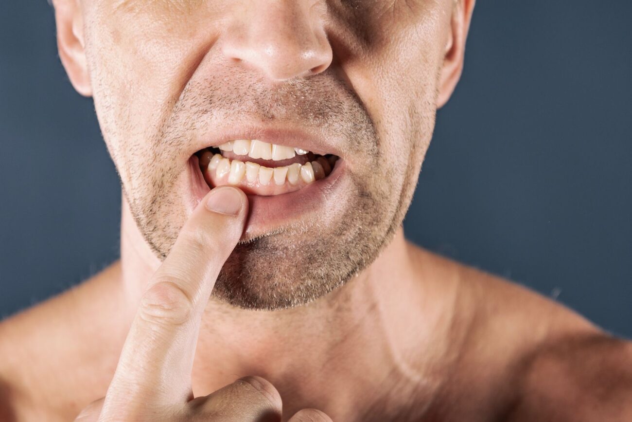 Gum Disease Worsens COVID-19 Symptoms