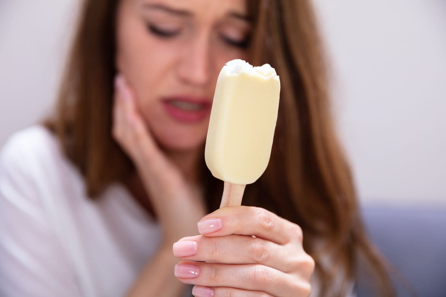 Which Foods Aggravate Tooth Sensitivity